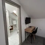Venecia Prozor