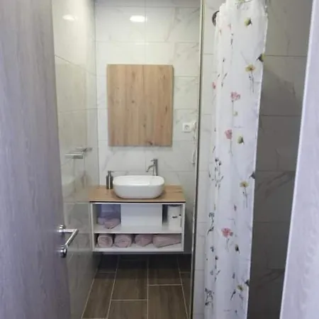 Apartment Venecia Prozor